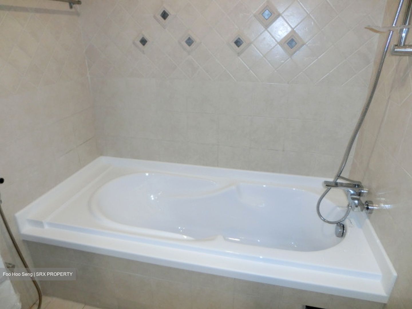 Cairnhill Plaza (D9), Apartment #553149691